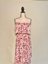 Load image into Gallery viewer, Misa Floral Strapless Dress