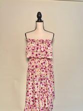 Load image into Gallery viewer, Misa Floral Strapless Dress
